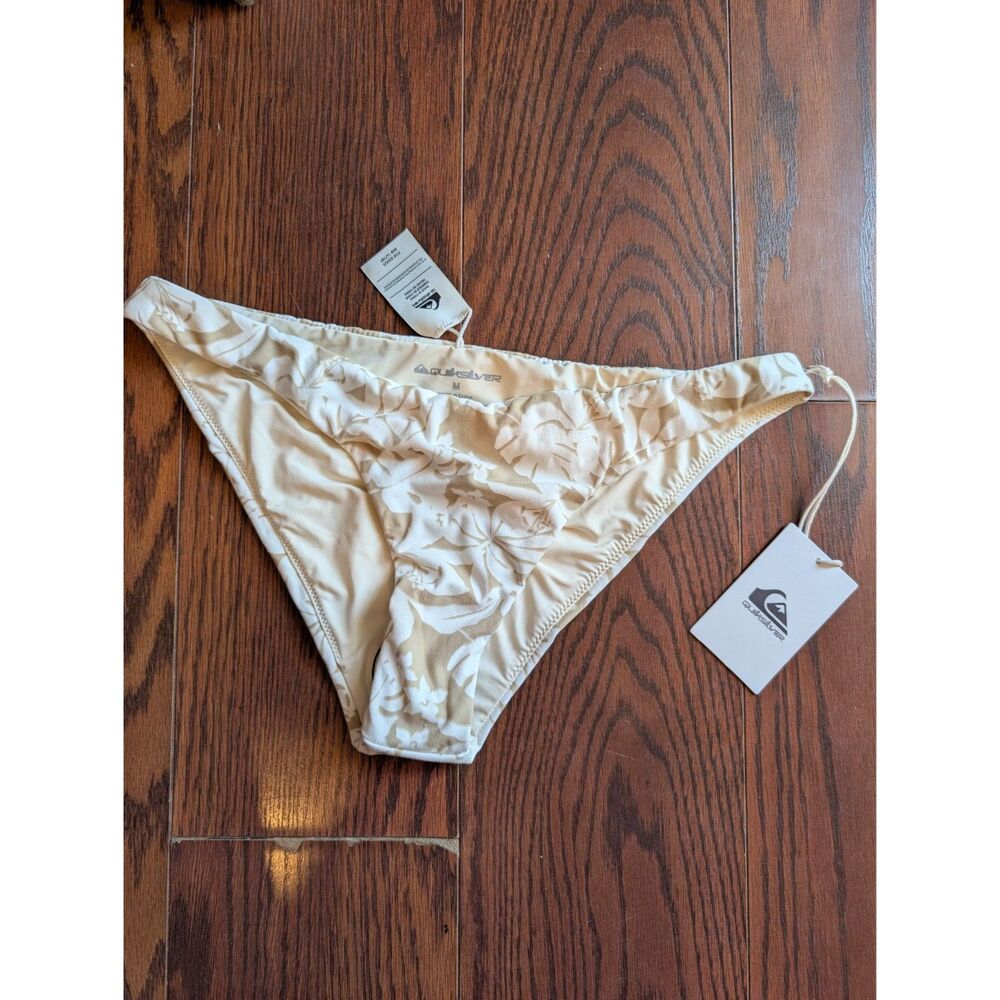 Quicksilver New Jade Bikini Bottom Cream M Beach Summer Vacation Warm Sand